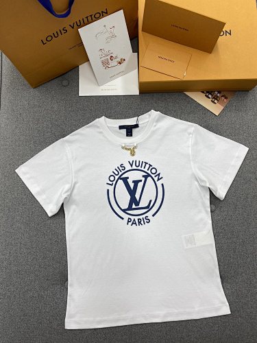 Tee from Scarlettluxury