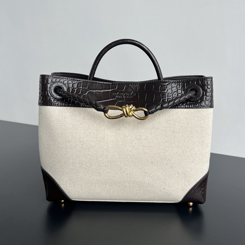 Crossbody bag from Scarlettluxury