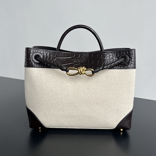 Crossbody bag from Scarlettluxury