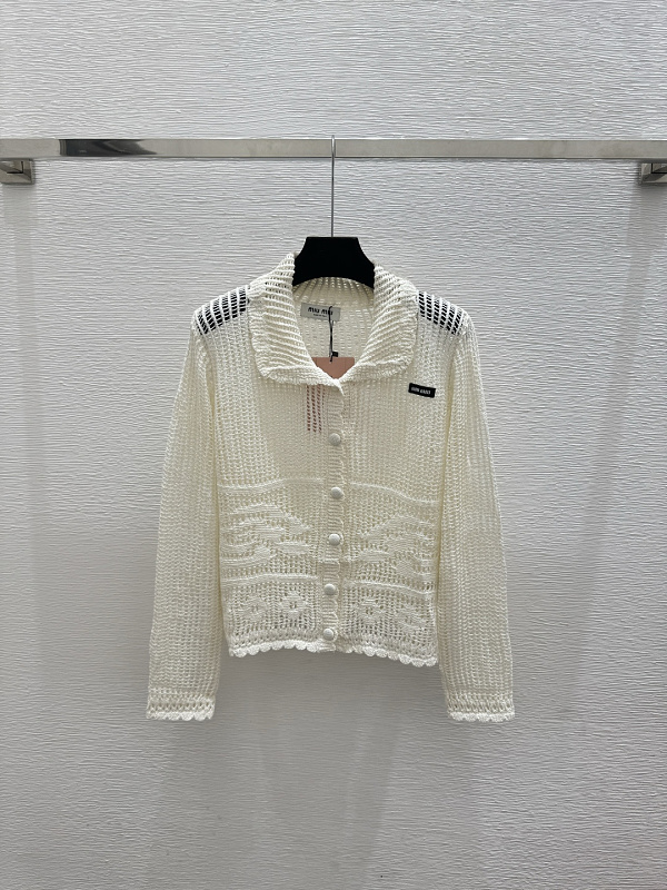 Sweater from Scarlettluxury