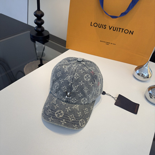 Hat from Scarlettluxury