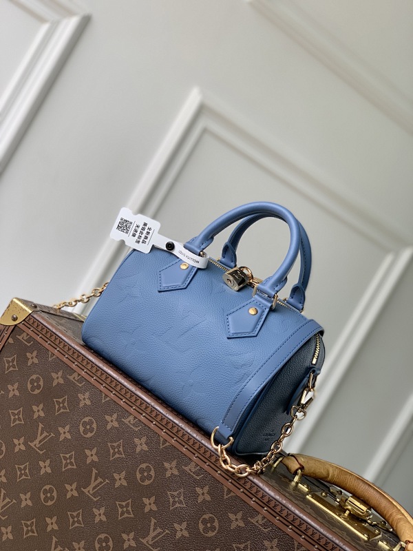 Louis Vuitton crossbody bag