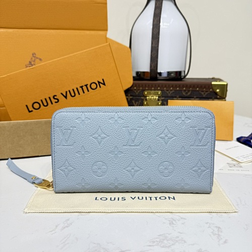 Louis Vuitton clutch