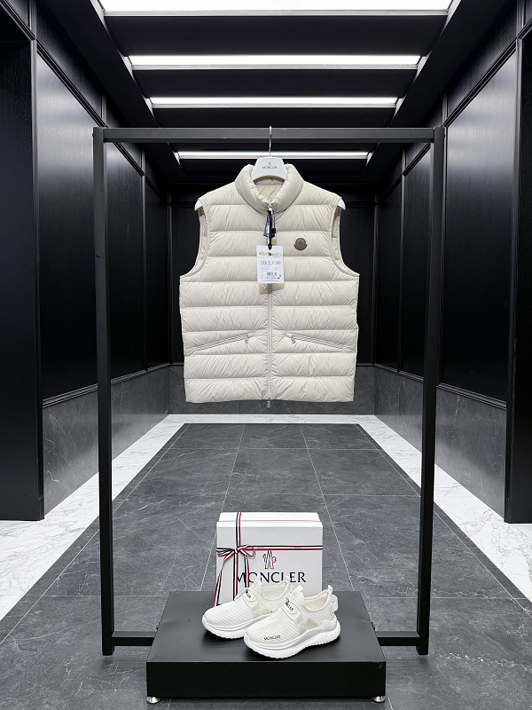 Shopping bag from Scarlettluxury
