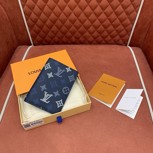 Louis Vuitton card holder