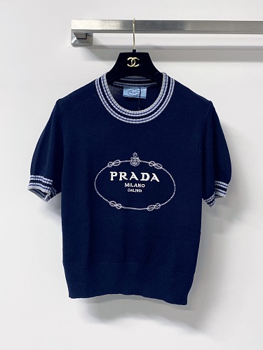 Tee from Scarlettluxury