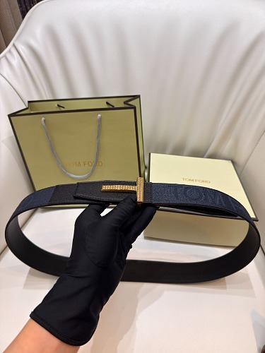 Belt from Scarlettluxury