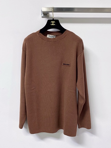 Long sleeve from Scarlettluxury