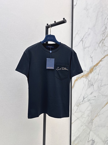 Tee from Scarlettluxury