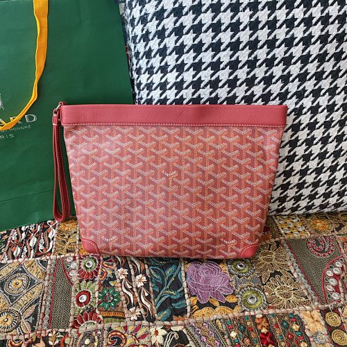 Goyard clutch