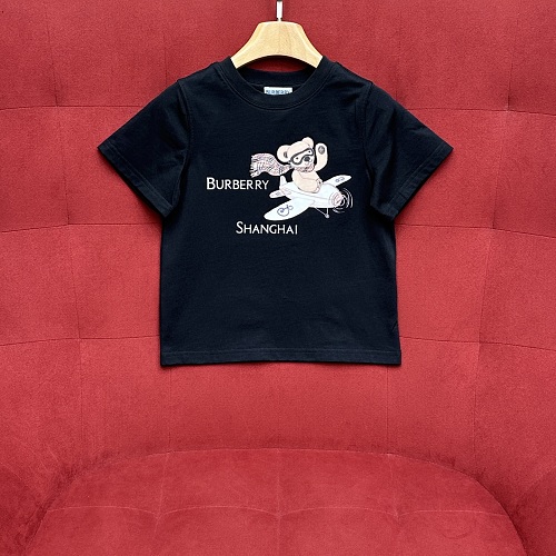 Tee from Scarlettluxury
