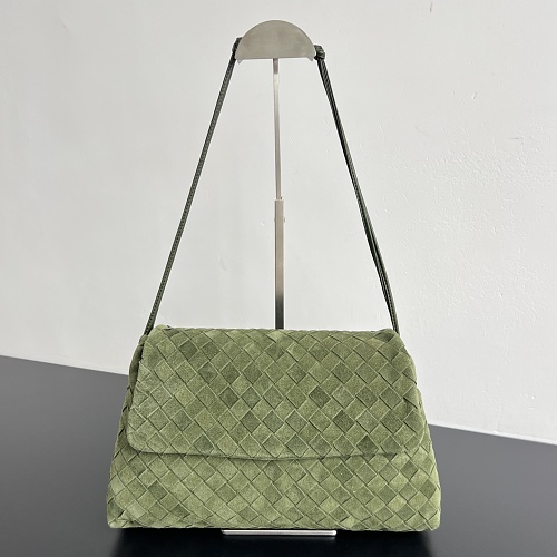 Crossbody bag from Scarlettluxury