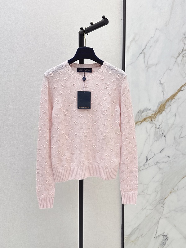 Sweater from Scarlettluxury