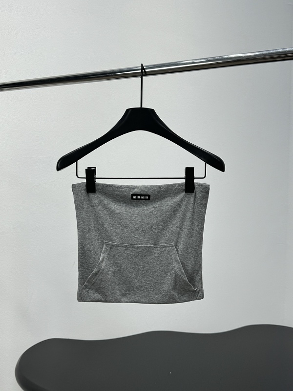Sweater from Scarlettluxury