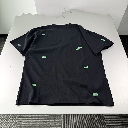 Tee from Scarlettluxury