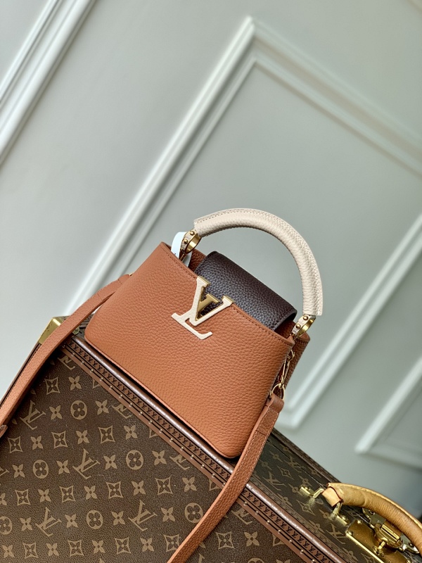 Louis Vuitton crossbody bag