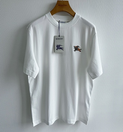 Tee from Scarlettluxury