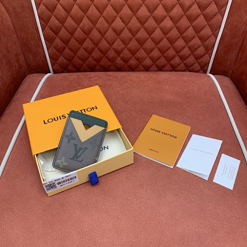 Louis Vuitton card holder