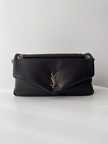 Crossbody bag from Scarlettluxury