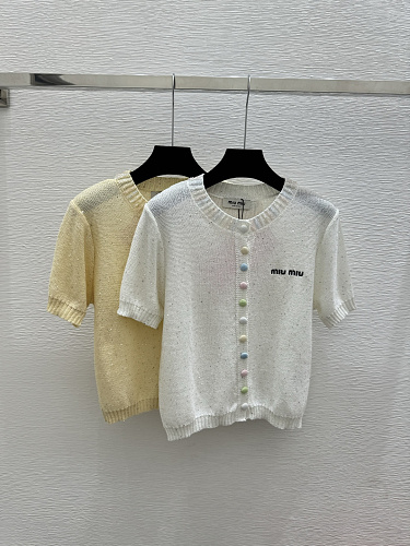Sweater from Scarlettluxury