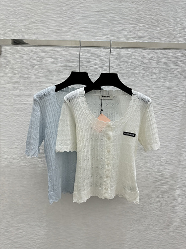 Sweater from Scarlettluxury