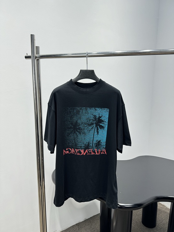 Sweater from Scarlettluxury