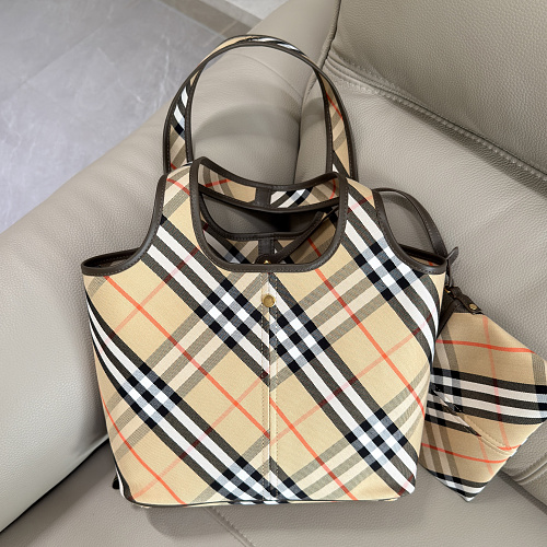 Burberry tote bag