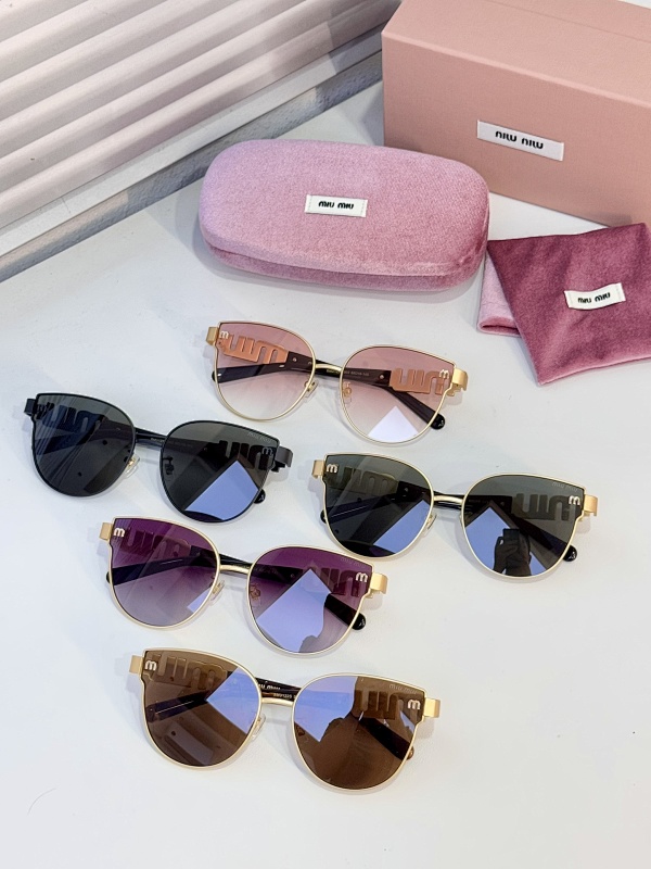 Glasses from Scarlettluxury