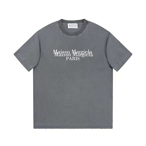 Tee from Scarlettluxury
