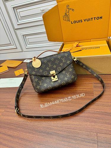 Louis Vuitton bag