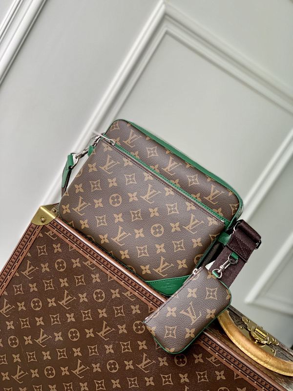 Louis Vuitton messenger bag