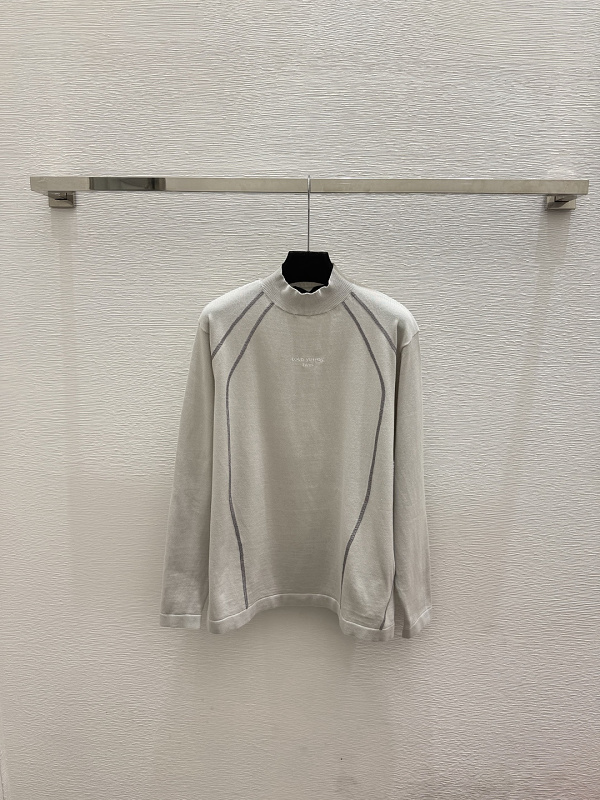 Sweater from Scarlettluxury