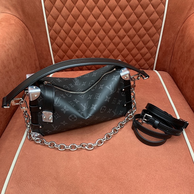 Louis Vuitton crossbody bag