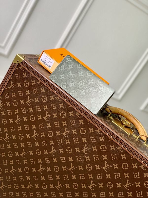 Wallet from Scarlettluxury