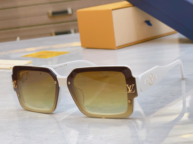 Glasses from Scarlettluxury