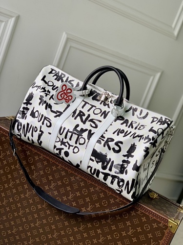 Travel bag from Scarlettluxury