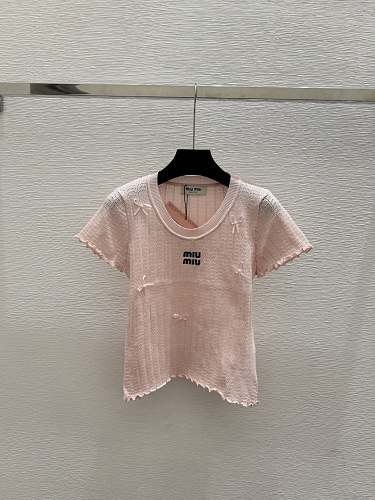 Sweater from Scarlettluxury