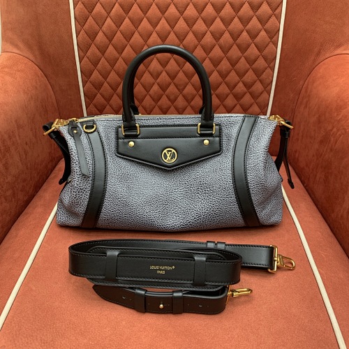 Louis Vuitton crossbody bag