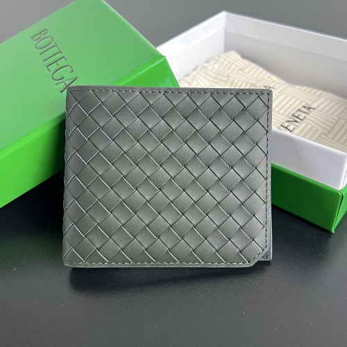 Piccolo Bi-Fold 8