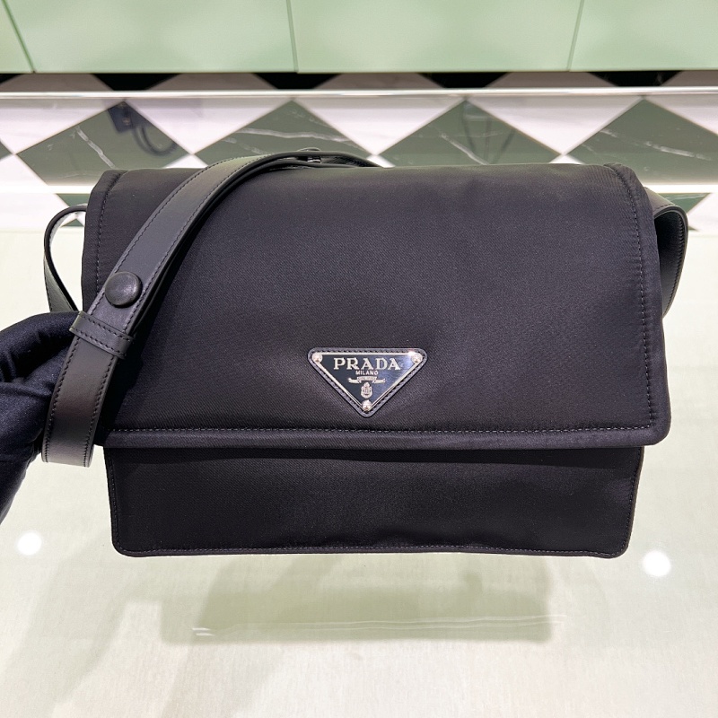 Messenger bag from Scarlettluxury