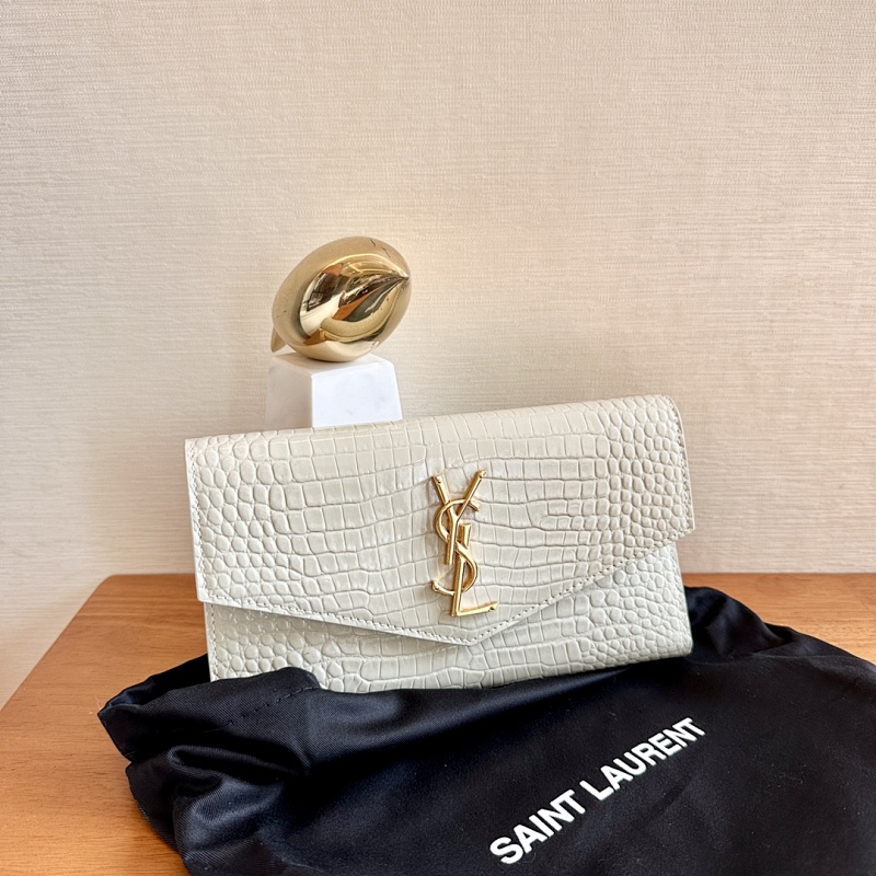 Wallet from Scarlettluxury