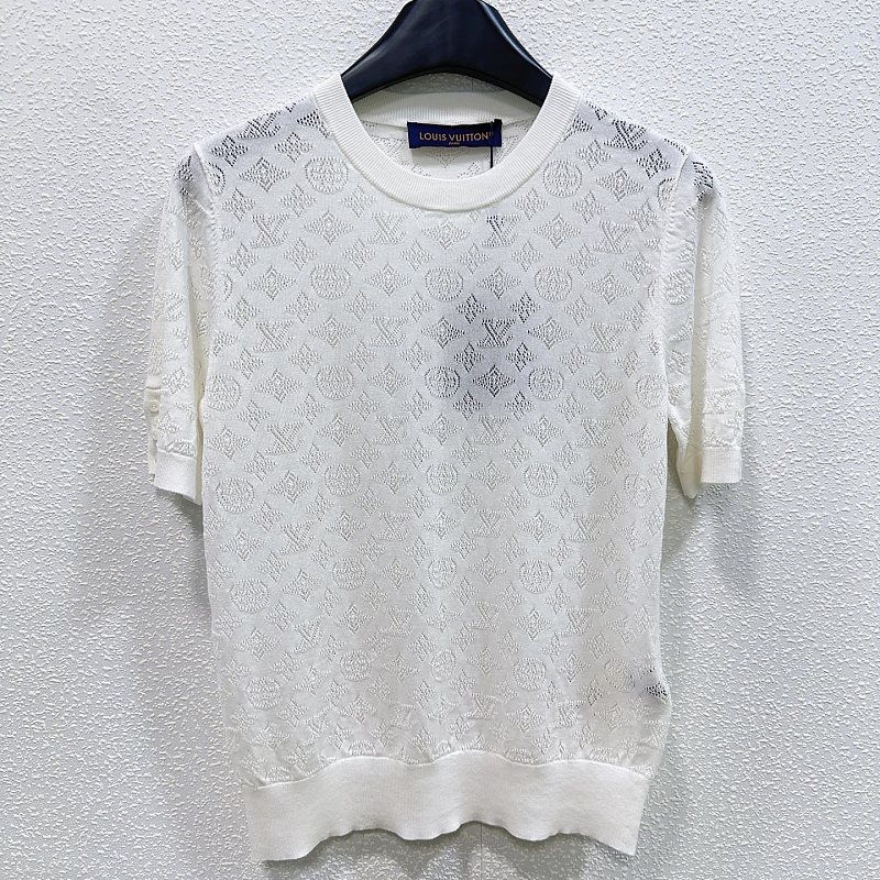 Sweater from Scarlettluxury