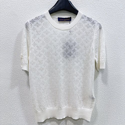 Sweater from Scarlettluxury