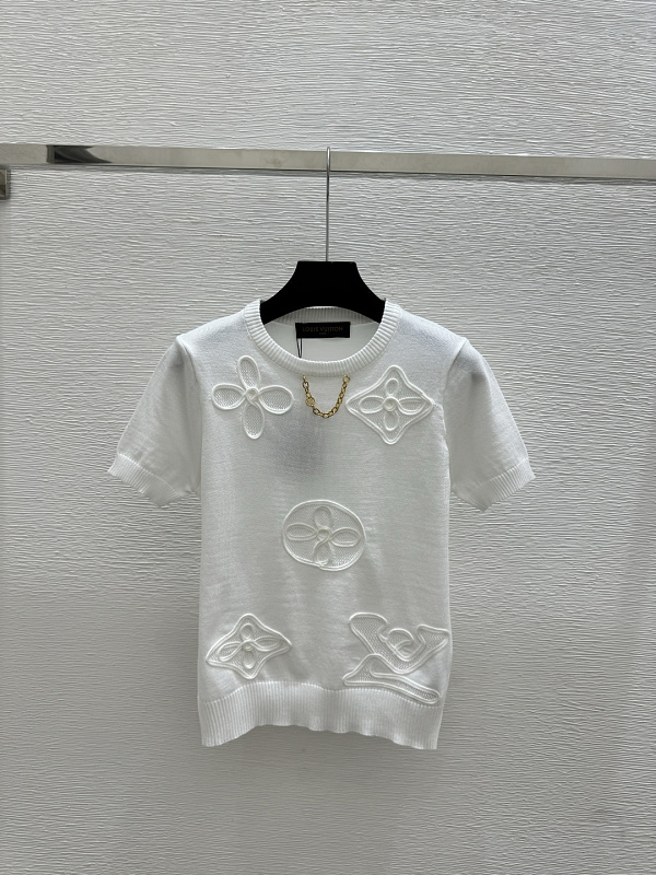 Sweater from Scarlettluxury