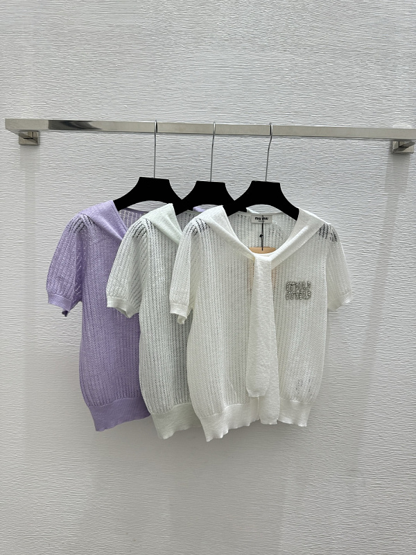 Sweater from Scarlettluxury