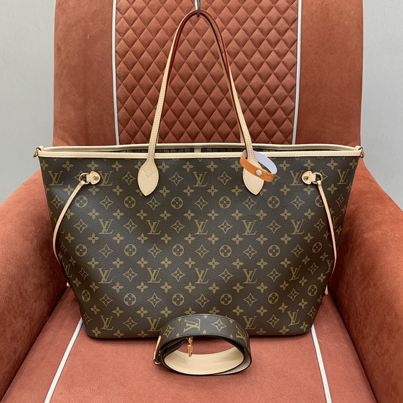 Louis Vuitton shopping bag