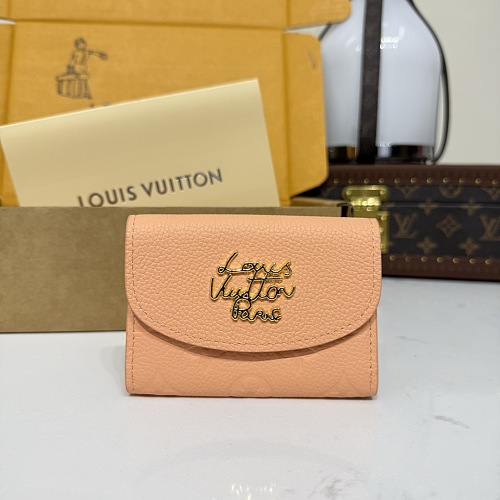 Coin purse from Scarlettluxury