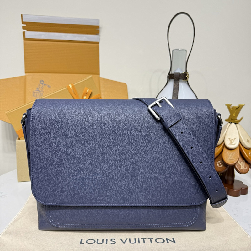 Louis Vuitton messenger bag