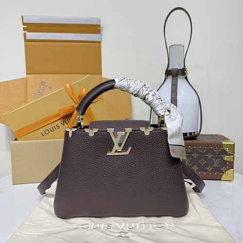 Louis Vuitton crossbody bag