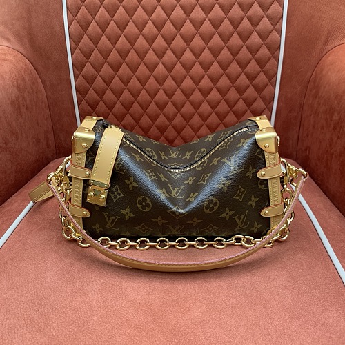 Louis Vuitton crossbody bag